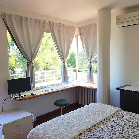 Casa Bruzia Bed & Breakfast *